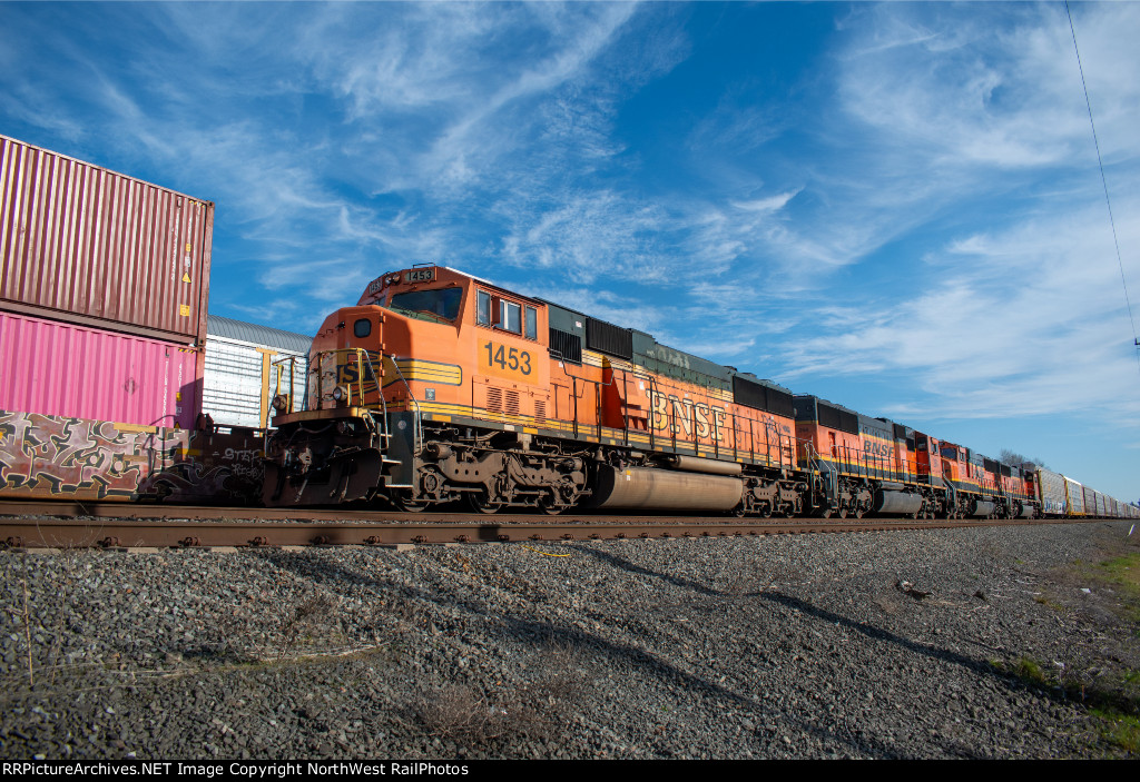 BNSF 1453